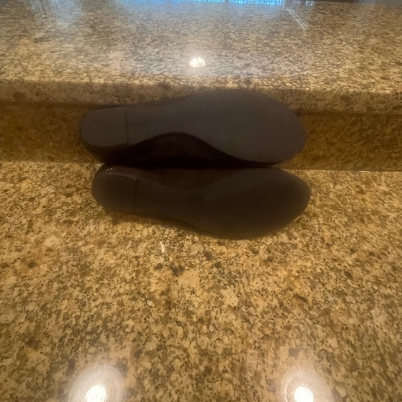 Bruno Magli Chocolate Brown Suede Patent Leather Cap Toe Ballet Flats 40 9 EUC - Picture 8 of 14